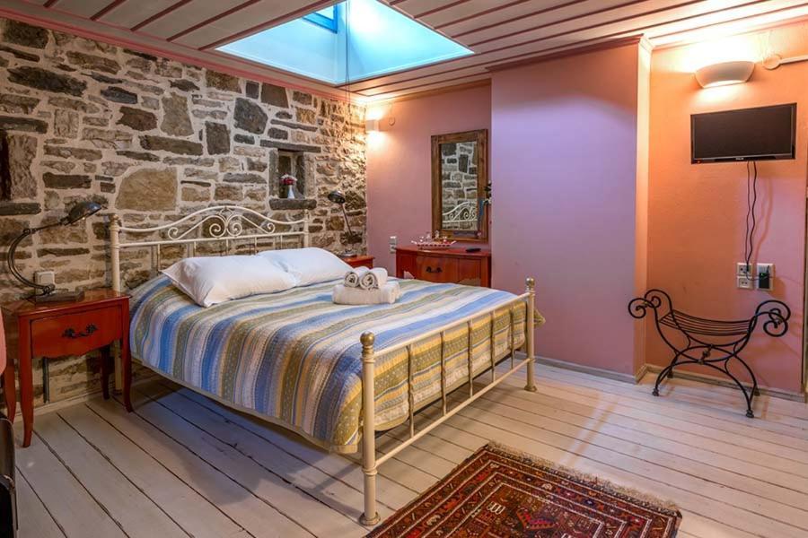 Archontiko Dilofo Hotel Kültér fotó