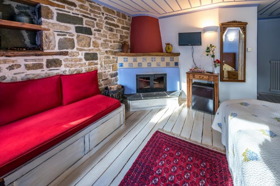 Archontiko Dilofo Hotel Kültér fotó